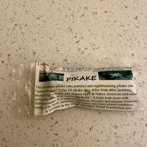 Medicine women pikake blend oil a jasmine treasure in the island Hawaiian